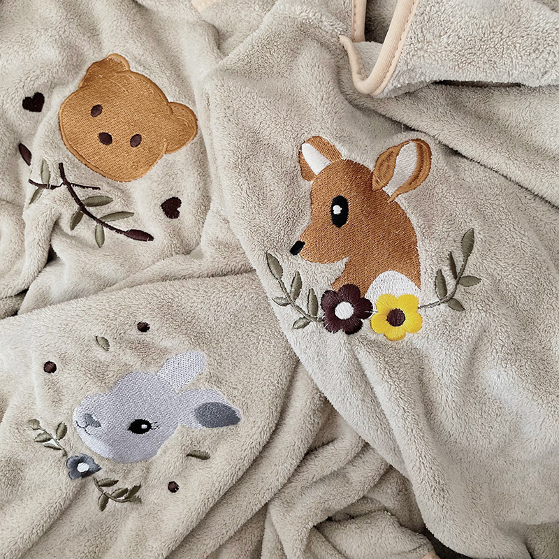 Children's Coral Fleece Cloaks - Hooded Bath Towel review and price